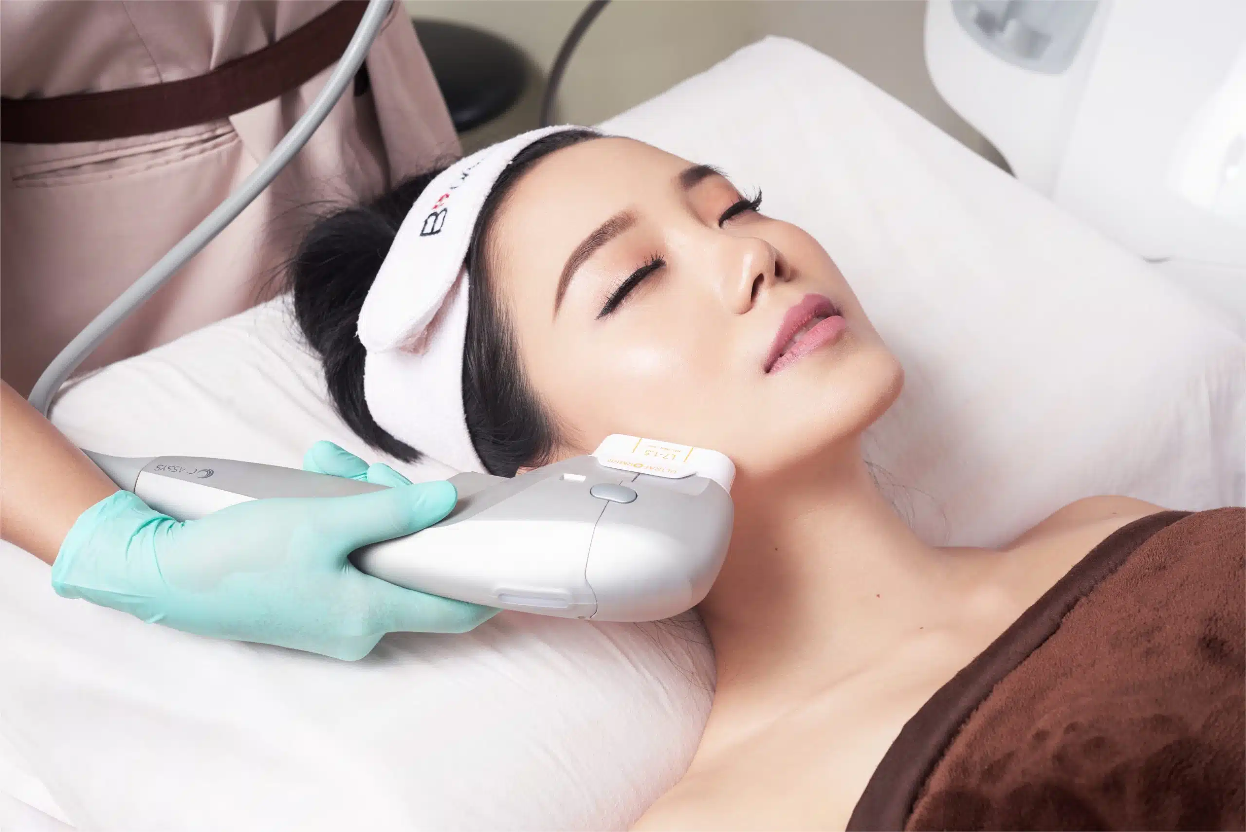 Treatment kulit berjerawat